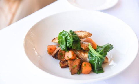 Linq Bar Restaurant - Restaurant Guide 10