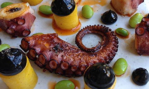Linq Bar Restaurant - Restaurant Guide 12