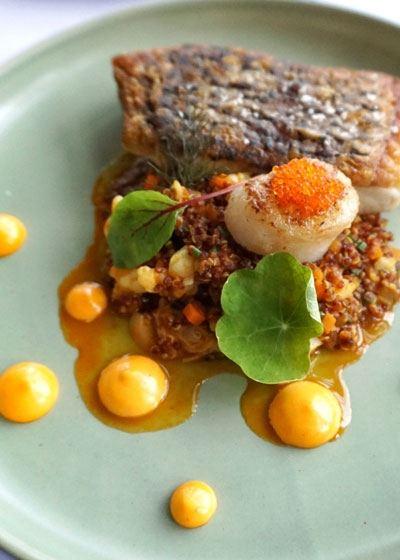 Linq Bar Restaurant - Restaurant Guide 18