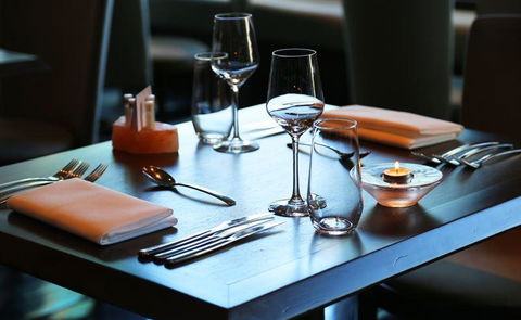 St James Hotel Restaurant - Restaurant Guide 9