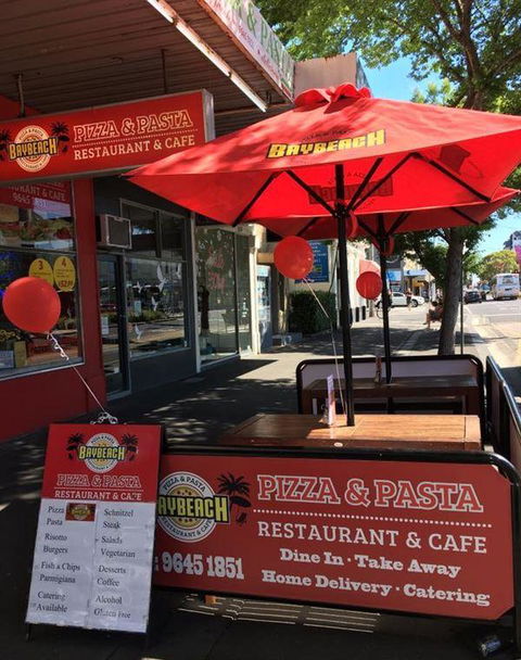 Bay Beach Pizza & Pasta - Restaurant Guide 5