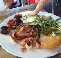 Cafe La Mer - Restaurant Guide