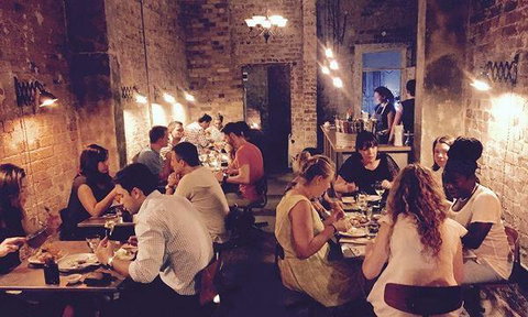 Folonomo - Restaurant Guide 9