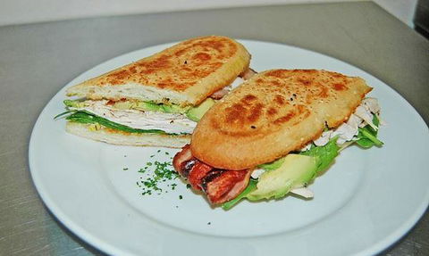 Feel Goodz Gourmet - Restaurant Guide 7