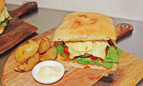 Feel Goodz Gourmet - Restaurant Guide 8