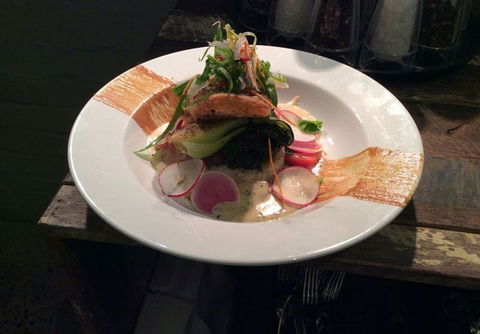 Vines Restaurant At Hollydene Estate - Restaurant Guide 9