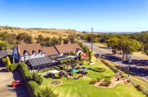 Mick O'Shea's Irish Pub - Restaurant Guide 0