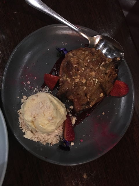 Mick O'Shea's Irish Pub - Restaurant Guide 7