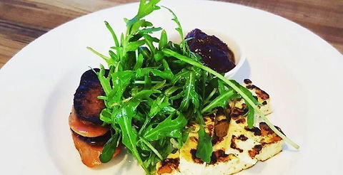 Squires Loft Noosa - Restaurant Guide 1