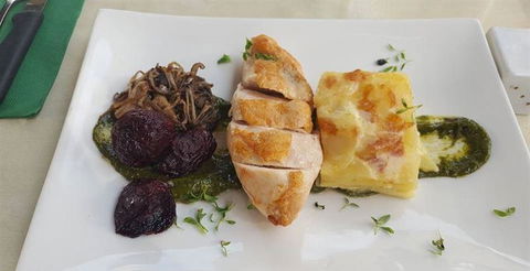 Ramon's At Willow Pond - Restaurant Guide 0