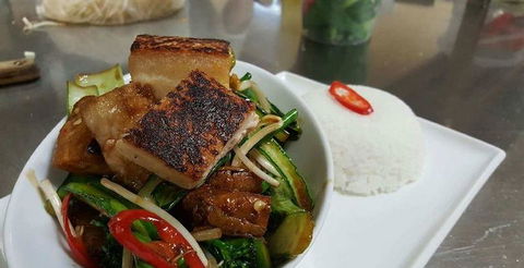Ramon's At Willow Pond - Restaurant Guide 2