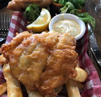 Gregory Hills Hotel - Restaurant Guide