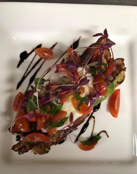 Castaway Cafe - Jacobs Well - Restaurant Guide 11