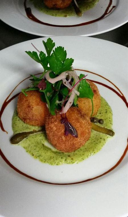 Castaway Cafe - Jacobs Well - Restaurant Guide 4