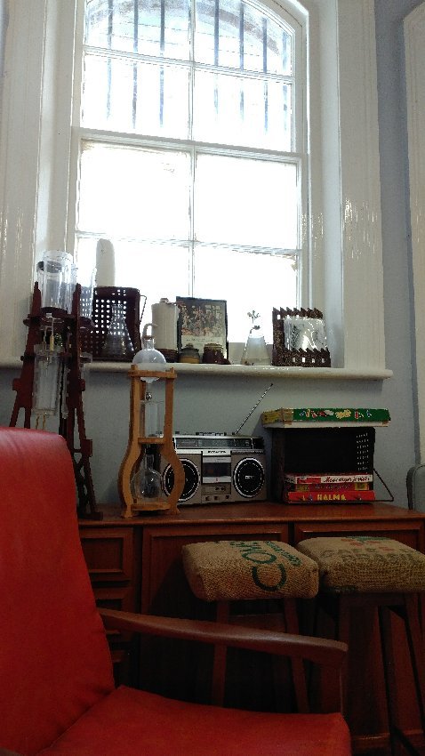 Dutch Coffee Lab - Restaurant Guide 1