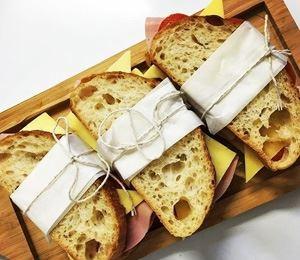 Mervyn Roy's - Restaurant Guide 1