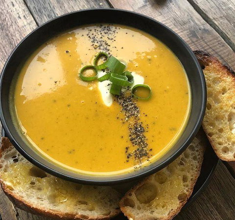 Mervyn Roy's - Restaurant Guide 5