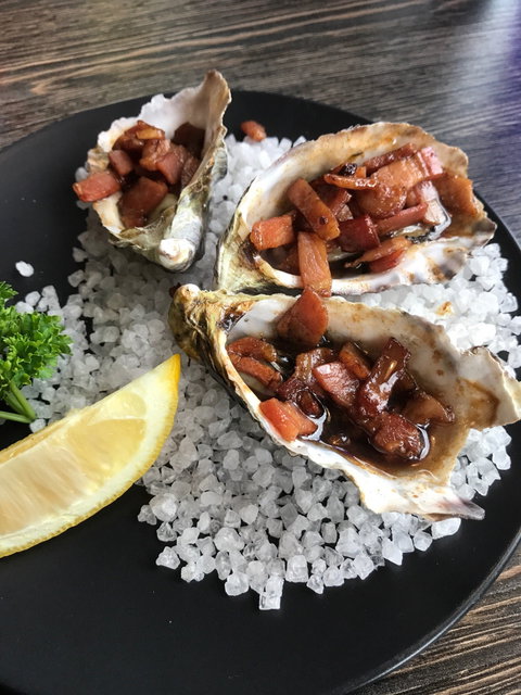 POSEIDON Restaurant - Restaurant Guide 3