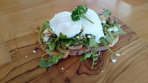 Myrtle's Pantry - Restaurant Guide 0