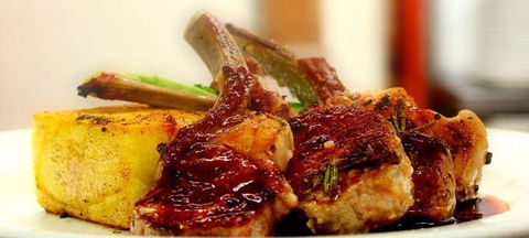 OMaras Hotel - Restaurant Guide 3
