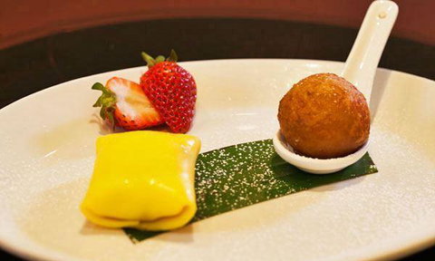 The Hatter & The Hare - Restaurant Guide 10