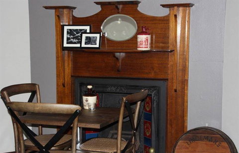 Barrels And Ashes - Restaurant Guide 6