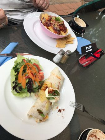 Cactus Cafe And Gallery - Restaurant Guide 0