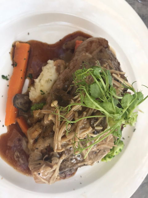 Wharf On The Point - Restaurant Guide 5