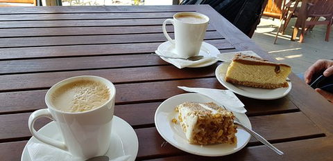 Leggey's Cafe - Restaurant Guide 0