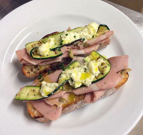 Ryans Restaurant - Restaurant Guide 6