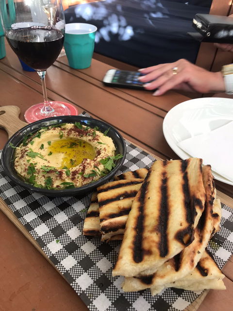 Hemingway’s Brewery - Restaurant Guide 11