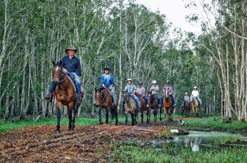 Susan River Homestead Adventure Resort - Restaurant Guide 3