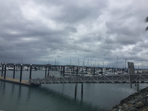 Sails Sports Bar - Restaurant Guide 1