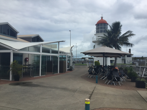 Sails Sports Bar - Restaurant Guide 6