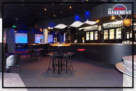 Mojo @The Ambassador Hotel - Restaurant Guide 3