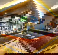 Magpies Sporting Club - Restaurant Guide