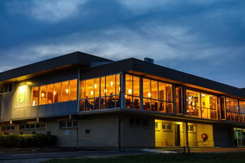 Ballina Golf & Sports Club - Restaurant Guide 0