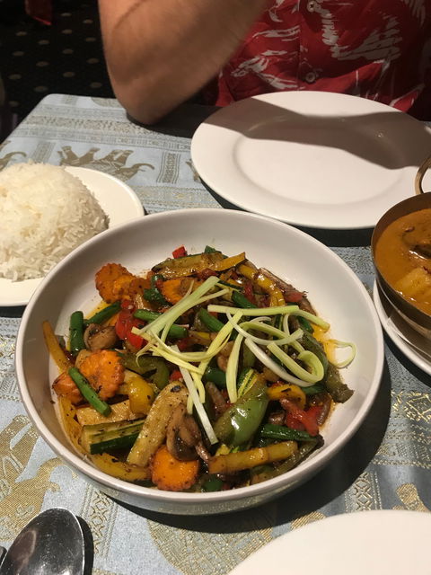 Isa Hotel - Restaurant Guide 9