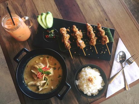 Tongarra Thai - Restaurant Guide 1