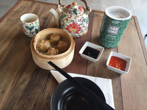 Tongarra Thai - Restaurant Guide 4