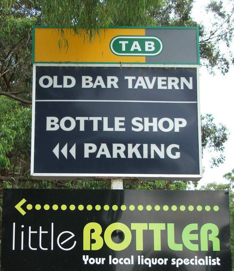 Old Bar Tavern - Restaurant Guide 0