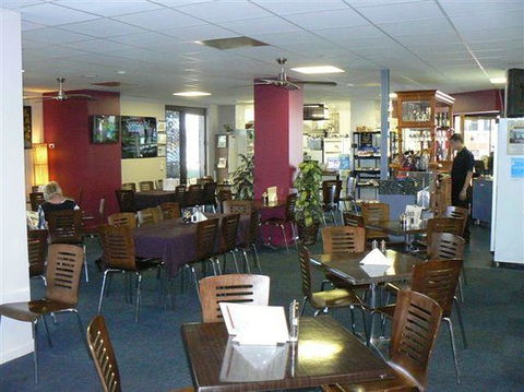 Beanbar Cafe, Restaurant & Bar - Restaurant Guide 1