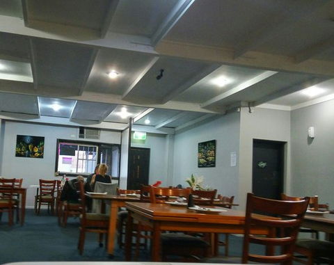 White Lotus Thai Restaurant - Restaurant Guide 0