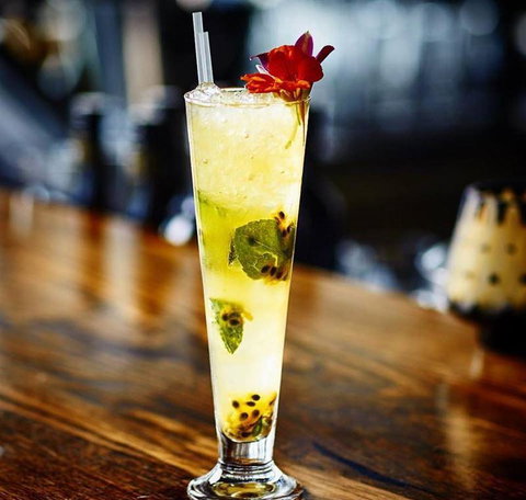 V Series - Restaurant Guide 3