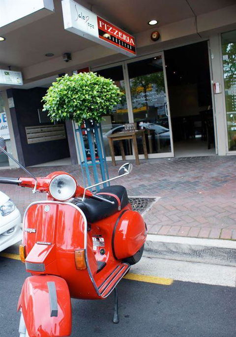 Coonalpyn Hotel - Restaurant Guide 10