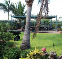 Devils Marbles Hotel - Restaurant Guide