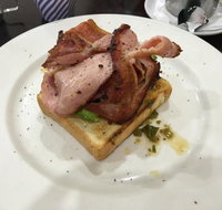 Piccolo's - Restaurant Guide