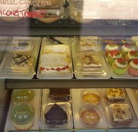 The Sweetest Things All Style Custom Cakes - Restaurant Guide