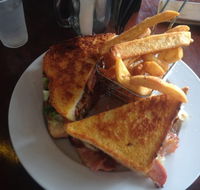 Three C's Cafe - Restaurant Guide
