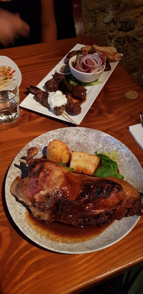 Ball And Chain Grill - Restaurant Guide 8